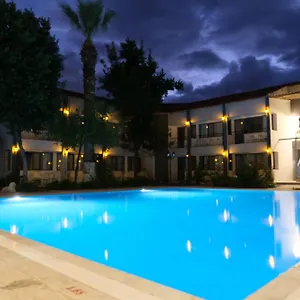 Hotel Artemis Yoeruek Old Town, Pamukkale